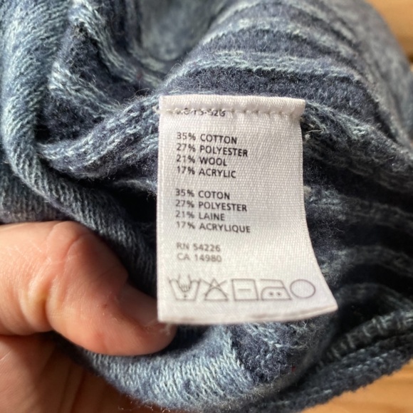 Royal Robbins Hooded Sweater Pullover - Picture 4 of 4